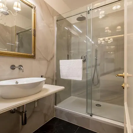 Palace Of Dreams Bed and breakfast